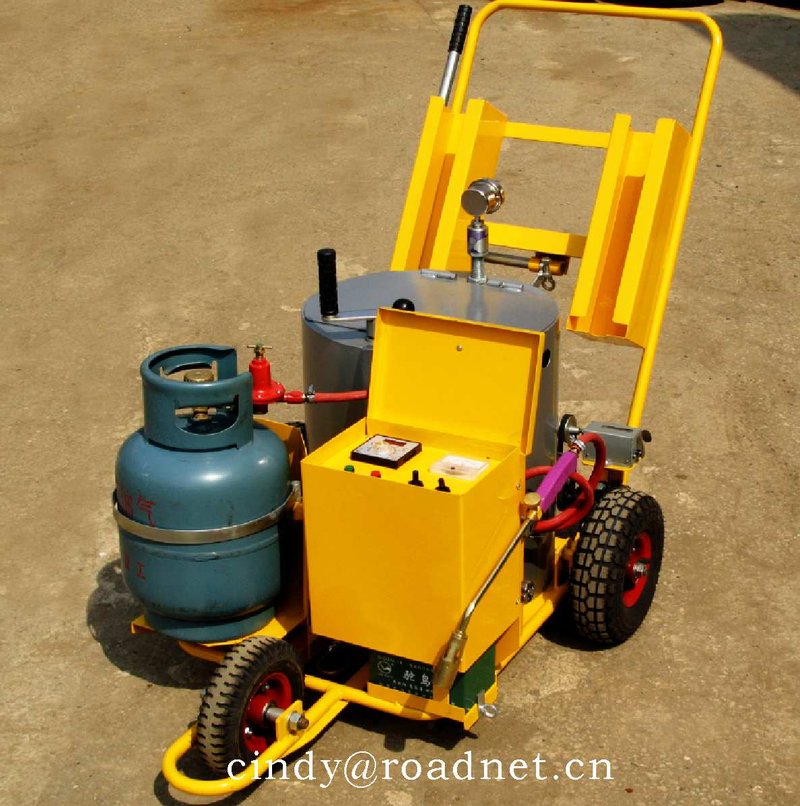 Bitumen-Road-Studs-Adhesive-Applicator